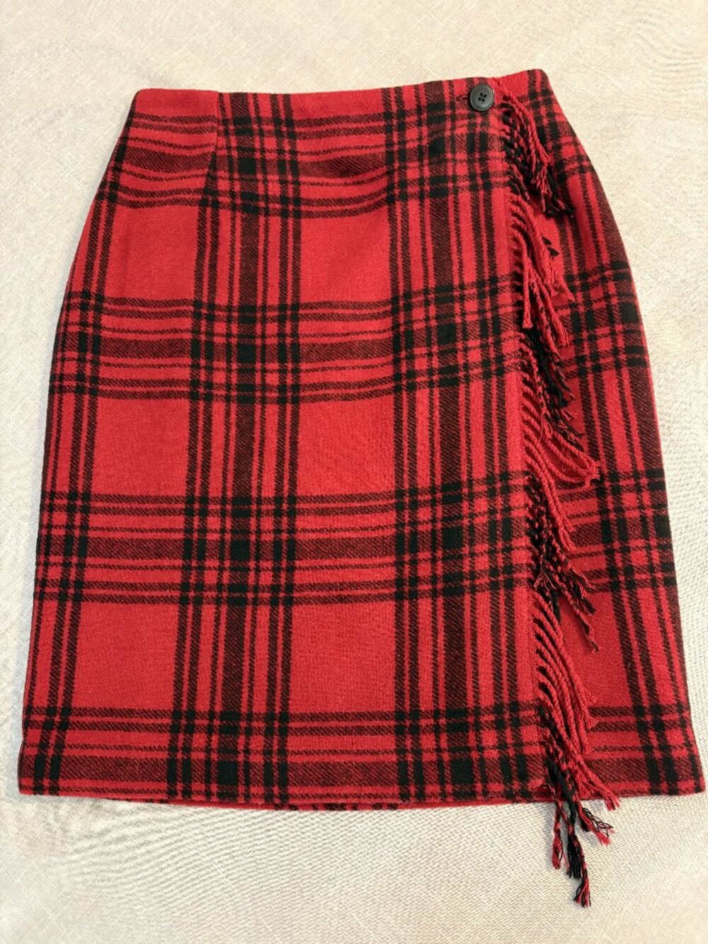 Vintage Cambridge Country Red Black Plaid Wool Blend Fringe Wrap Skirt 6